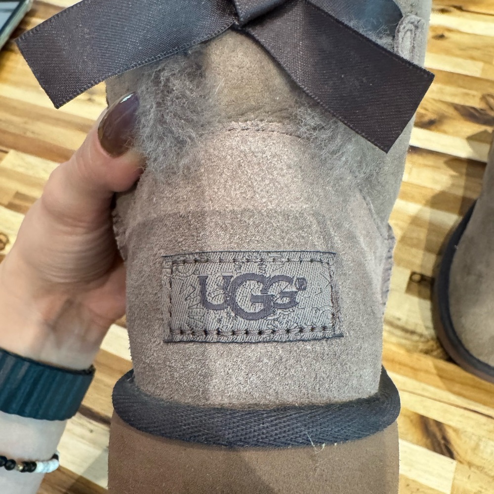 Ugg Bailey Button Storm Gray Shearling Boots - image 7